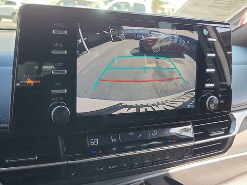 Used 2021 Toyota Sienna XSE w/ XSE Plus Package image 27