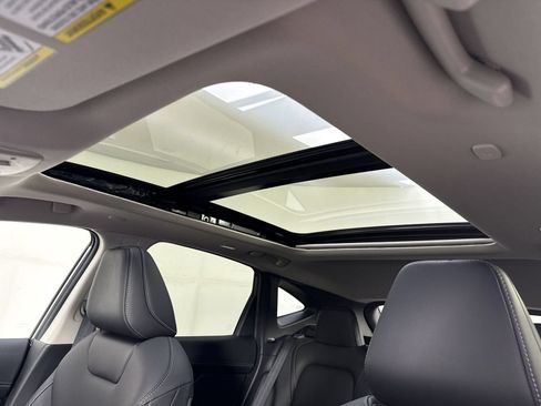 Certified 2025 Nissan Murano SL w/ Cargo Package AWD/4WD image 21