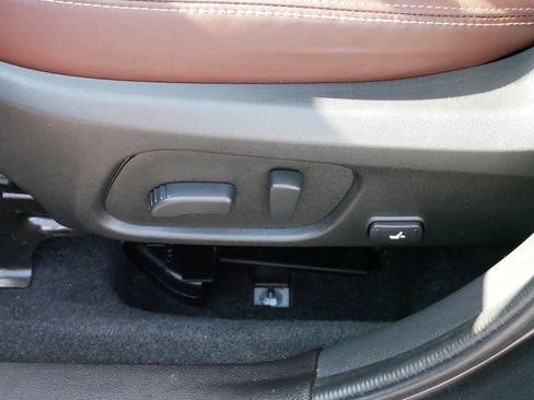 Used 2018 Subaru Forester 2.5i Touring image 20