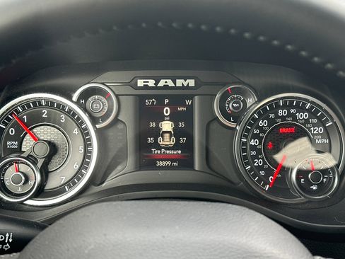 Used 2022 RAM 1500 Big Horn w/ Trailer Tow Group image 22