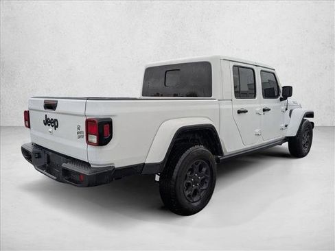 Used 2023 Jeep Gladiator Willys image 5