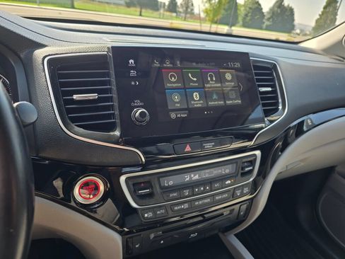 Used 2019 Honda Pilot Touring image 21