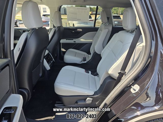 New 2026 Lincoln Aviator 2WD image 8
