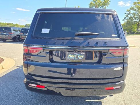 New 2025 Jeep Wagoneer Series III w/ Quick Order Package 25C Super image 14