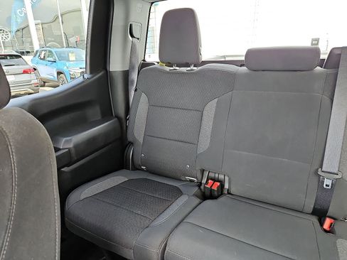 Used 2022 Chevrolet Silverado 1500 LT AWD/4WD image 13