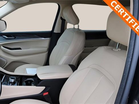 Used 2021 Jeep Grand Cherokee L Limited image 12