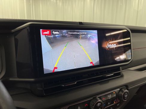 Used 2024 Jeep Wrangler Unlimited Rubicon 392 image 19