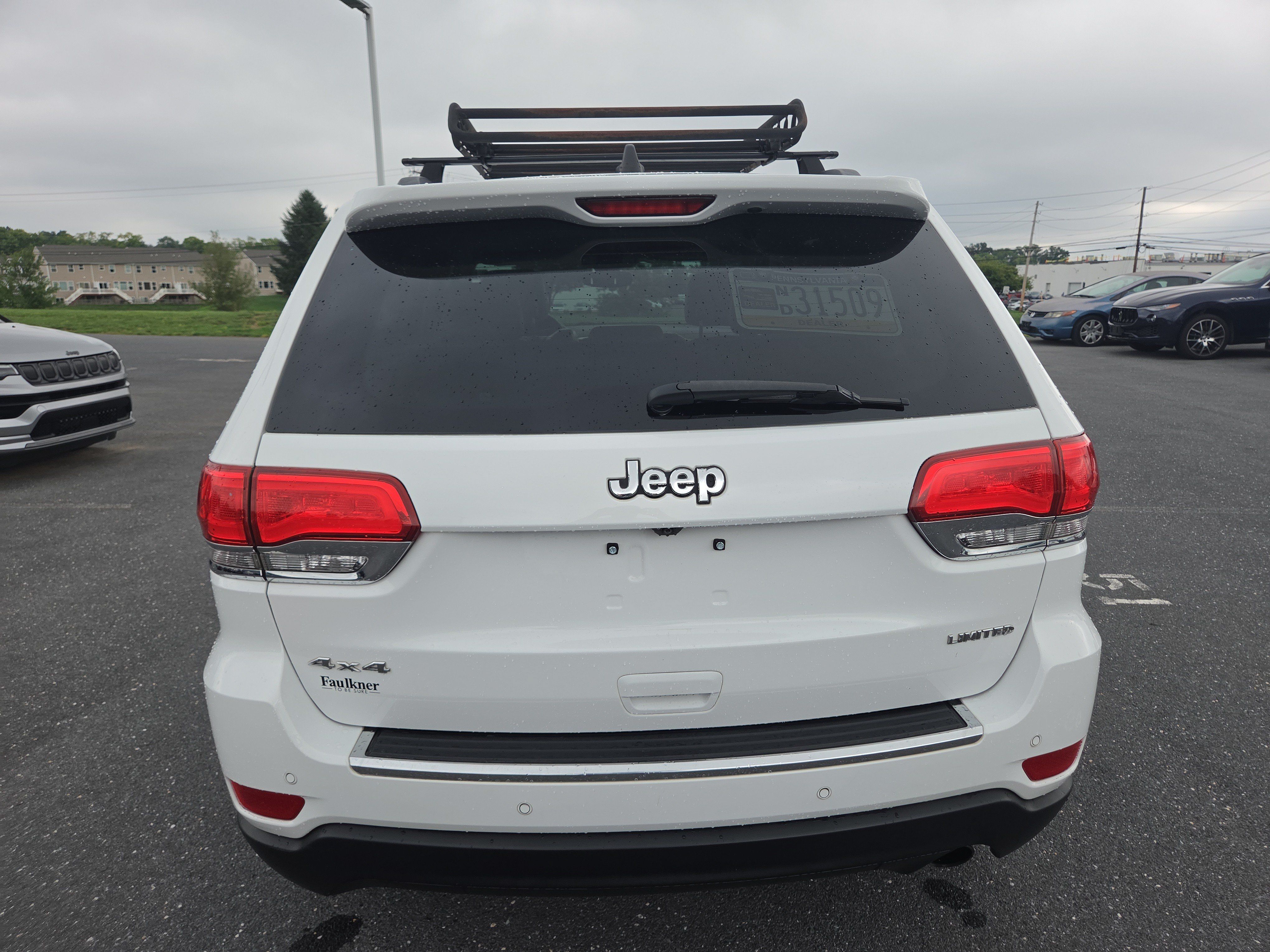 Used 2017 Jeep Grand Cherokee Limited AWD/4WD image 14
