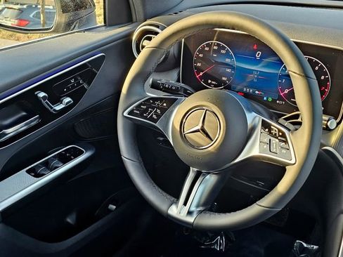 Certified 2026 Mercedes-Benz GLC 300 4MATIC image 31