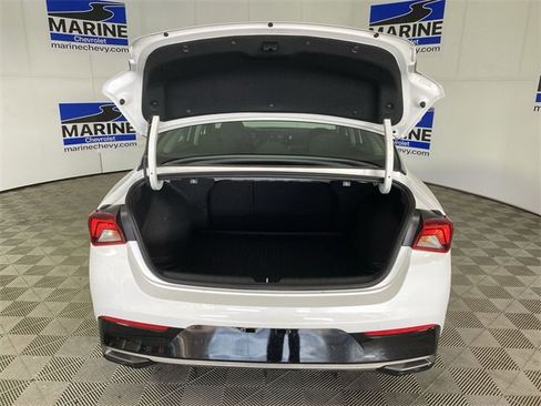 Used 2023 Kia K5 LXS image 29