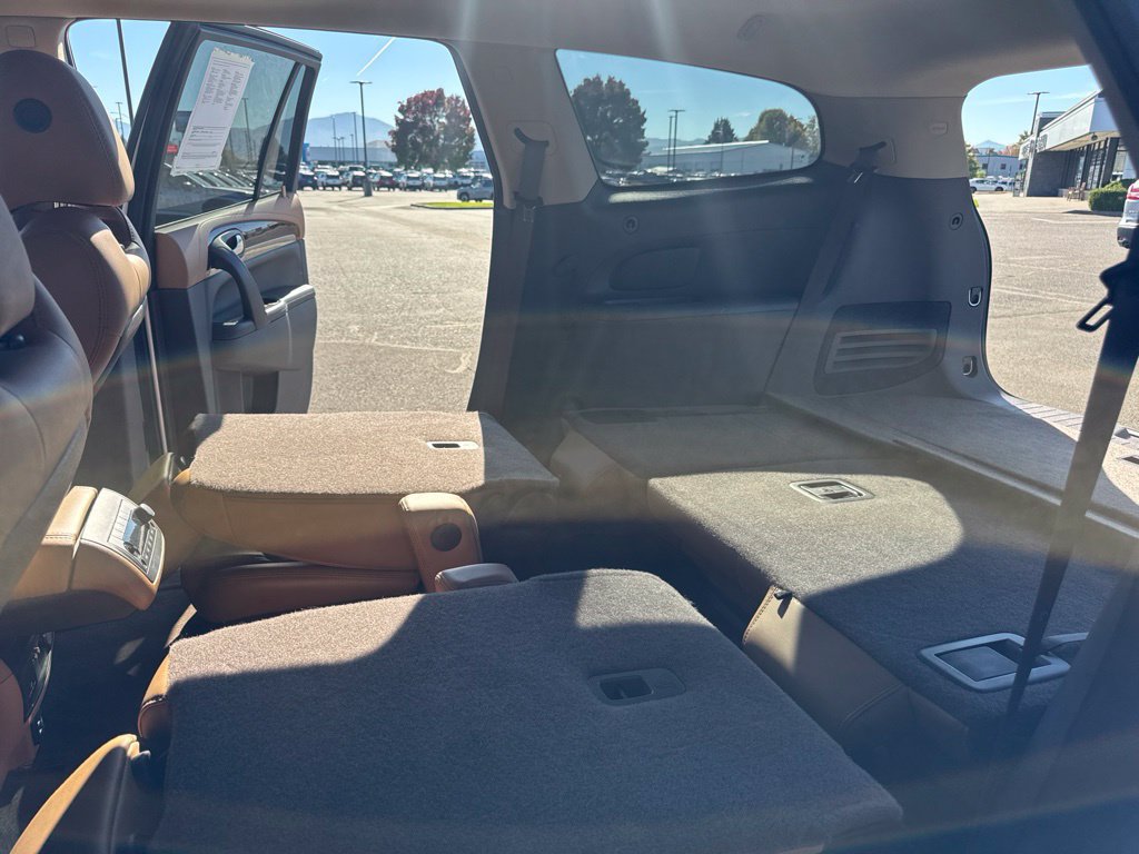 Used 2017 Buick Enclave Premium w/ Experience Buick Package AWD/4WD image 17