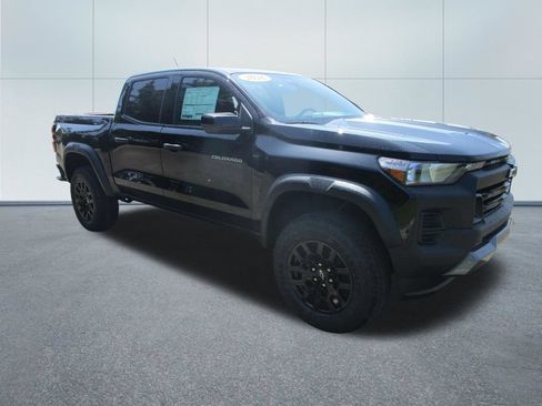 New 2026 Chevrolet Colorado Trail Boss AWD/4WD image 6