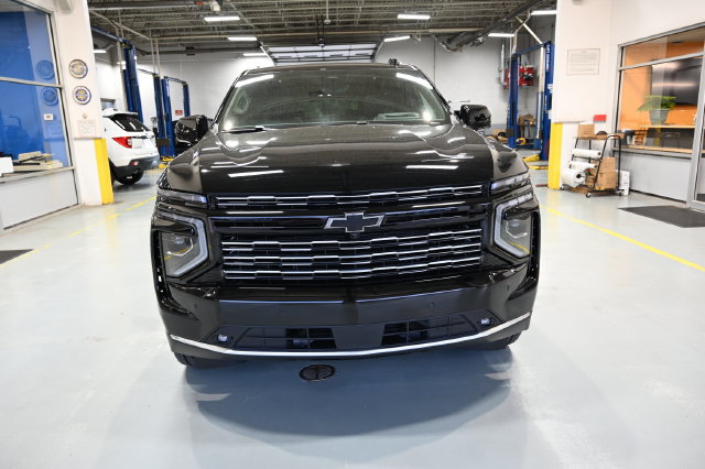 New 2026 Chevrolet Tahoe High Country AWD/4WD image 2