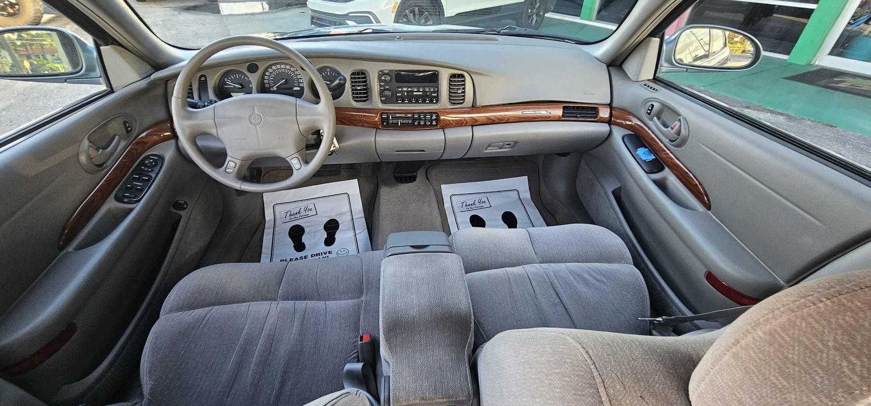 Used 2000 Buick Le Sabre Custom FWD image 10