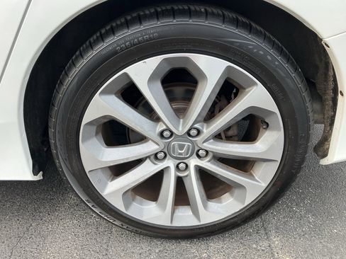 Used 2015 Honda Accord Sport image 12