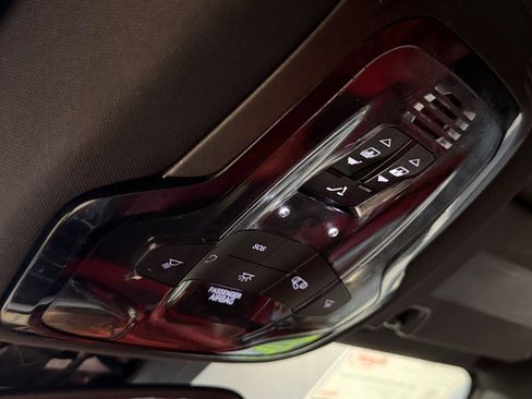 Used 2020 Alfa Romeo Giulia Ti Sport image 37