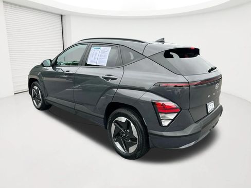 Used 2024 Hyundai Kona SEL FWD image 7