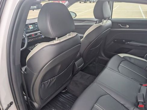 Used 2025 Kia K5 GT-Line AWD/4WD image 26