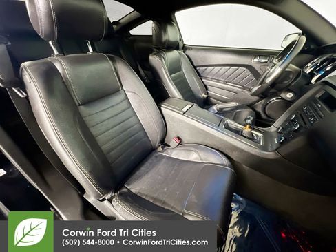 Used 2012 Ford Mustang GT Premium w/ Brembo Brake Pkg image 17