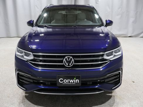 Used 2022 Volkswagen Tiguan SEL R-Line image 6