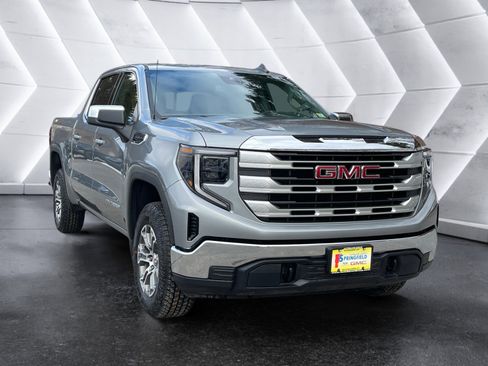 New 2026 GMC Sierra 1500 SLE image 8