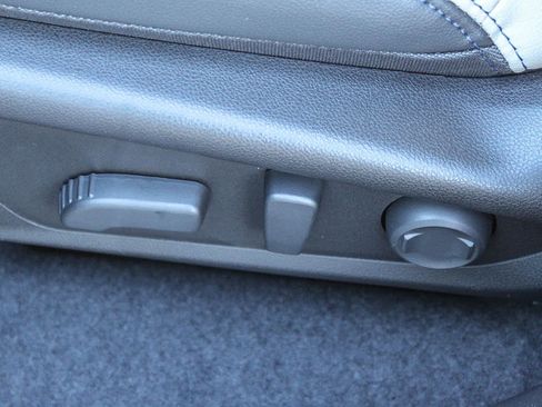 New 2025 Subaru Forester Limited image 21