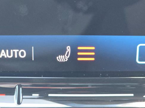 New 2026 Volkswagen ID.4 Pro RWD image 10