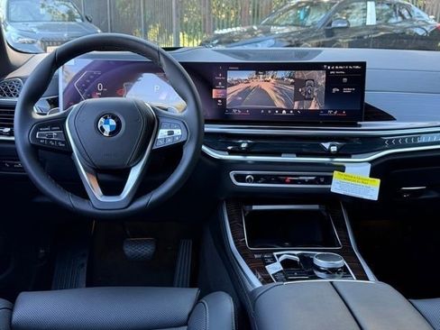 Used 2026 BMW X5 sDrive40i w/ Premium Package RWD image 25