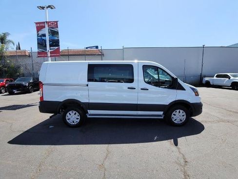 Used 2025 Ford Transit 250 Low Roof w/ Exterior Upgrade Package RWD image 9