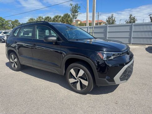 Used 2025 Volkswagen Taos S image 1