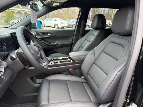 New 2026 Chevrolet Equinox LT image 10