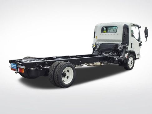 New 2025 Chevrolet Low Cab Forward 5500XG RWD image 4