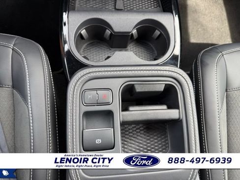 Used 2025 Ford Mustang Mach-E GT AWD/4WD image 28