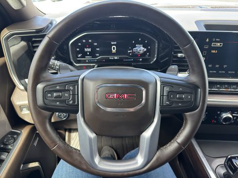 Used 2023 GMC Sierra 1500 SLT w/ SLT Convenience Package image 22