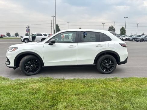 New 2027 Honda HR-V Sport image 6