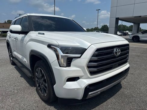 Used 2026 Toyota Sequoia Limited AWD/4WD image 12