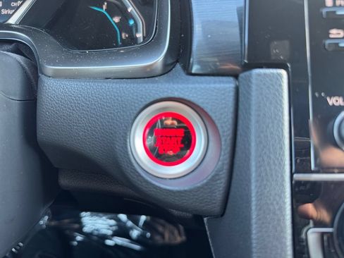 Used 2021 Honda Civic EX image 18