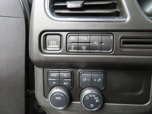 Used 2024 Chevrolet Tahoe LT image 48