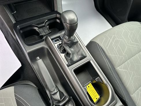 Used 2021 Toyota Tacoma TRD Sport image 22