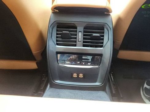 Used 2025 BMW i4 eDrive40 w/ M Sport Package RWD image 54
