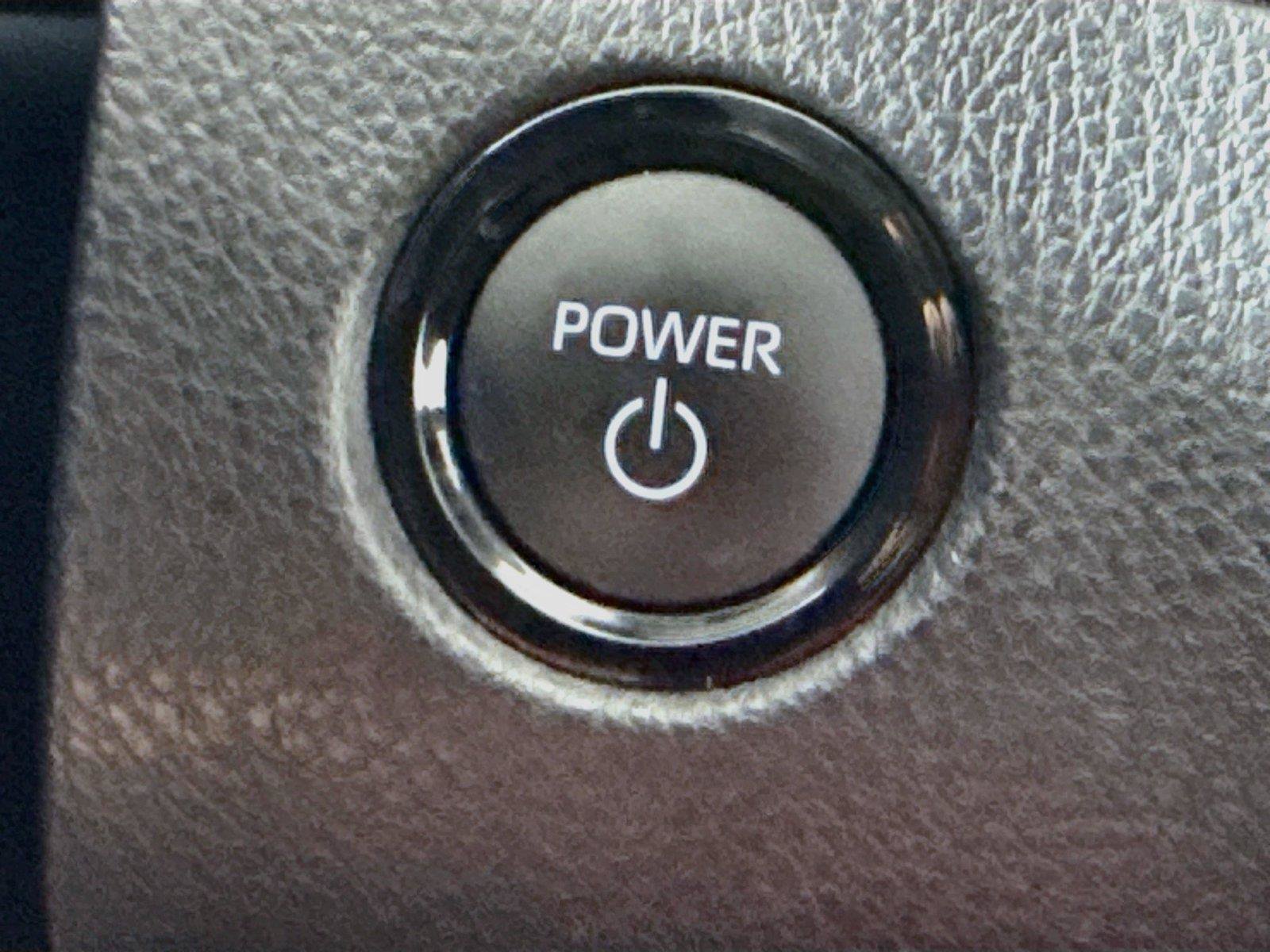Used 2026 Toyota Camry SE FWD image 23