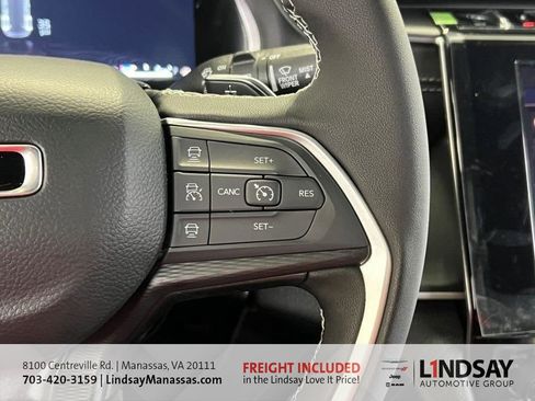 New 2025 Jeep Grand Cherokee Altitude image 34