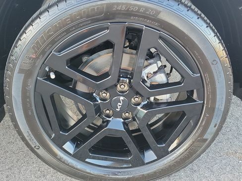 Used 2024 Kia Telluride EX X-Line AWD/4WD image 12