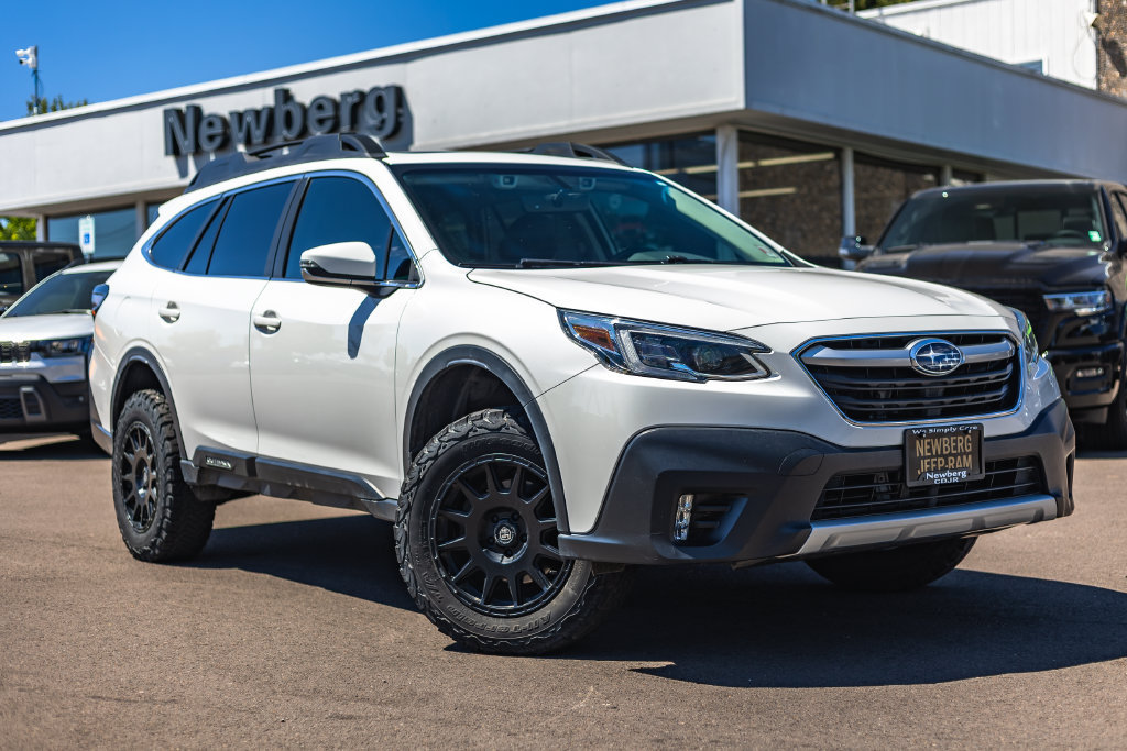 Used 2020 Subaru Outback Limited XT w/ Popular Package #2 AWD/4WD image 1