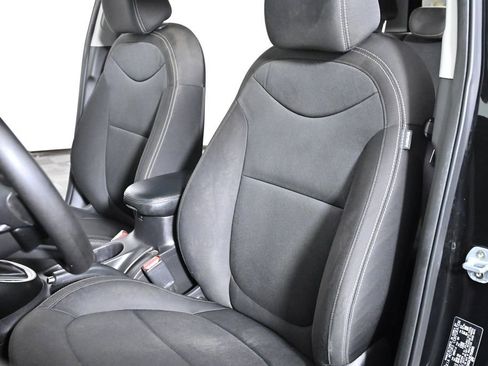 Used 2019 Kia Soul image 20