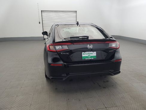 Used 2022 Honda Civic Sport image 6
