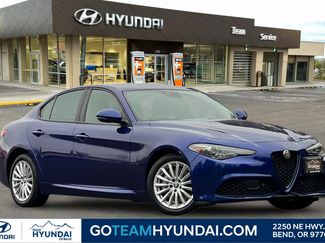 Used 2022 Alfa Romeo Giulia Sprint video 1