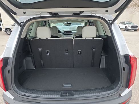 Used 2022 Kia Telluride EX w/ EX Premium Package image 14