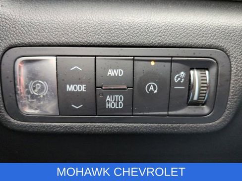 Certified 2025 GMC Terrain Elevation AWD/4WD image 35