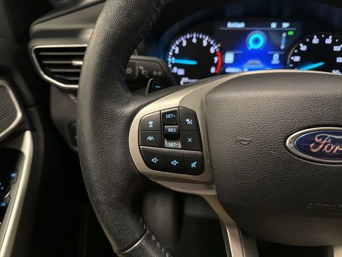 Used 2020 Ford Explorer Limited AWD/4WD image 13